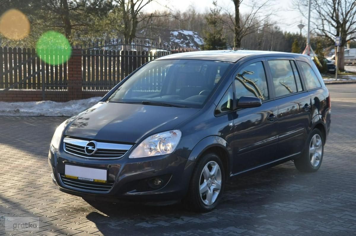 Opel Zafira B 1 8 Benzyna Gratka Pl Oferta Archiwalna
