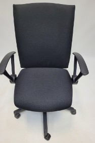 Fotel biurowy , krzesło obrotowe Haworth czarne -2