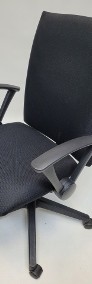 Fotel biurowy , krzesło obrotowe Haworth czarne -3