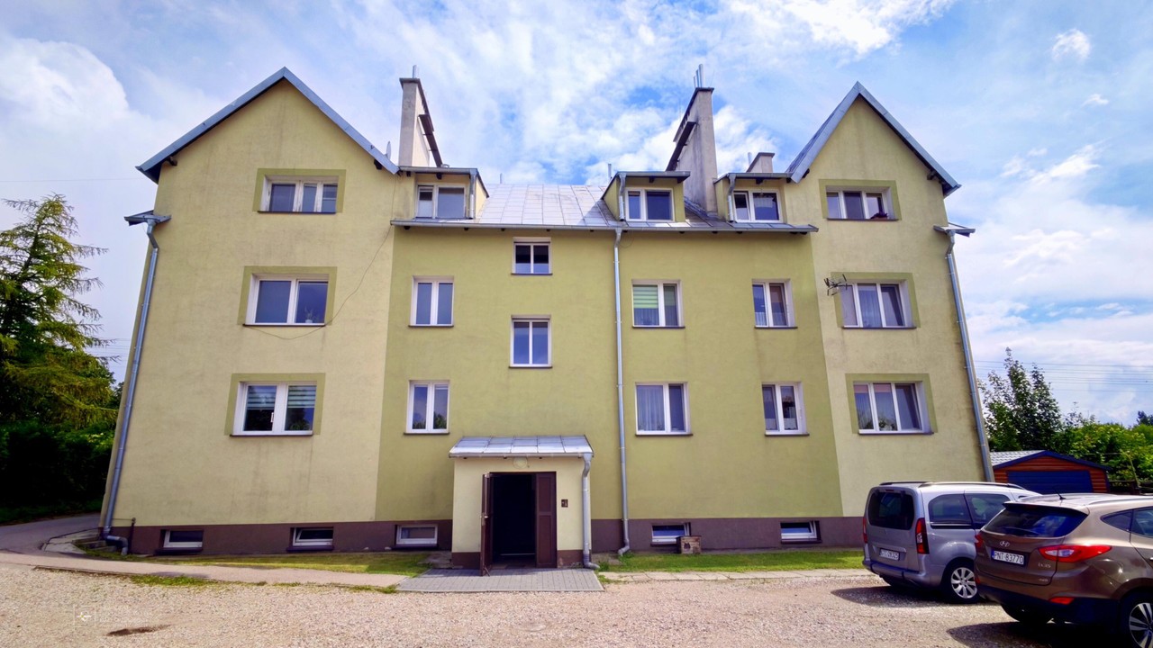 Przestronne 2-pokojowe mieszkanie z garażem – Orzysz