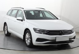 Volkswagen Passat B8 , Salon Polska, Serwis ASO, Automat, Navi, Klimatronic,