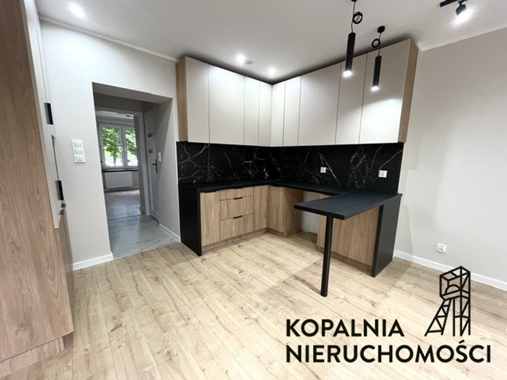 3 pokoje świeżo po remoncie z AGD Bykowina balkon
