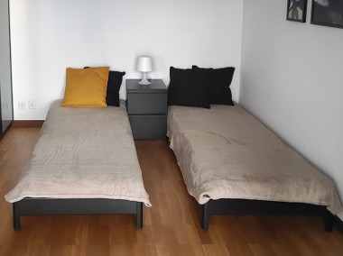 Dwa łóżka Ikea utaker 80x200 cm czarnobrąz + 2 materace afjall-1