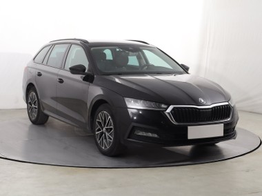 Skoda Octavia IV , Salon Polska, Serwis ASO, Klimatronic, Tempomat, Parktronic-1
