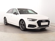 Audi A4 B9 , Salon Polska, Serwis ASO, Automat, Navi, Klimatronic,
