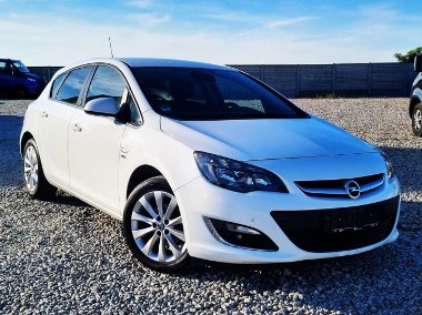 Opel Astra J-1
