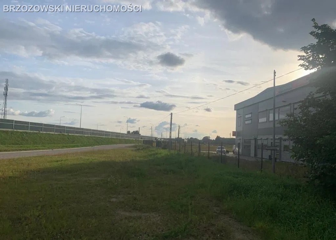 Wilanów, Zawady, 1209 m², MPZP, usługowa - Więcej
