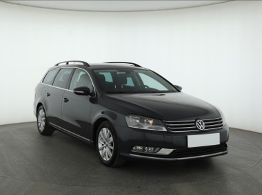 Volkswagen Passat B7 , Navi, Klimatronic, Tempomat, Parktronic,-1