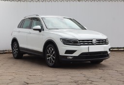 Volkswagen Tiguan , Salon Polska, Serwis ASO, DSG, Navi, Klimatronic, Tempomat,