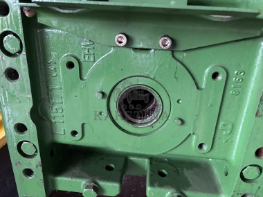 John Deere serii 6000 Obudowa Plecak WOM L115171 L153497 L76333-2