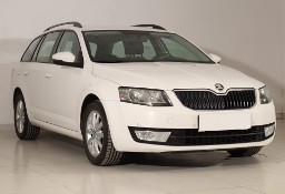 Skoda Octavia III , Salon Polska, Klima, Parktronic