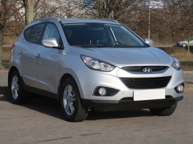 Hyundai ix35 , Salon Polska, Serwis ASO, Skóra, Klimatronic, Parktronic,-1