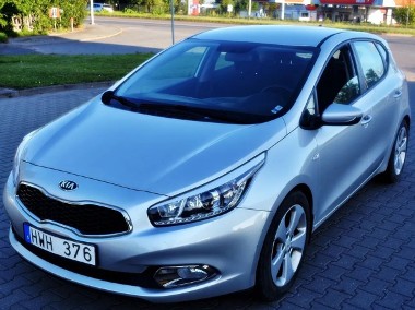 Kia Cee'd II-1