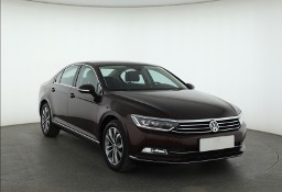 Volkswagen Passat B8 , Salon Polska, Serwis ASO, Skóra, Navi, Klimatronic,