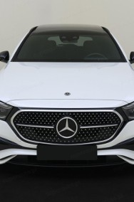 Mercedes-Benz Klasa E 220 d 4-Matic AMG Estate Pakiet wyposażenia AMG Premium + Night + Panoramiczny-2