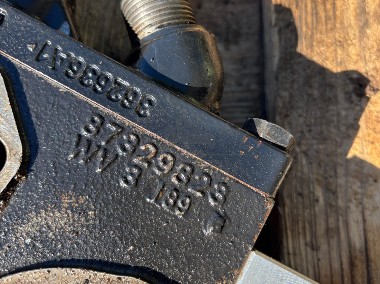 CNH New Holland Case T7, T7000, Puma T7040 Sekcja Rozdzielacza 87329823 51443155 59999919-2