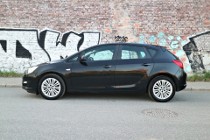 Opel Astra J EDITION-Grzana Kierownica-Grzane Fotele-AsistLine-Tempomat-Bluetooth
