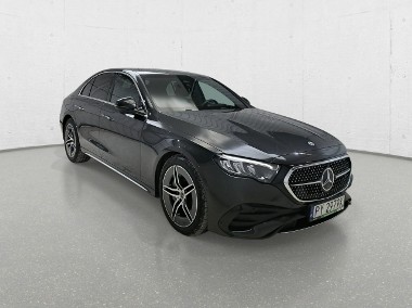 Mercedes-Benz Klasa E-1