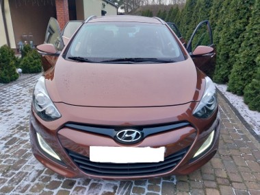 **Piękny Hyundai i30 1.4 CRDI 2013r - ładny stan**-1