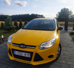 Ford Focus 1.6 benzyna 125 000 km 2013 r.