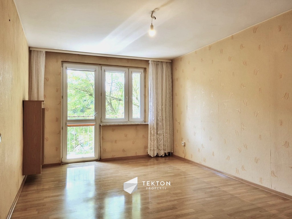 Jasne, 2-pokojowe z oddzielną dużą kuchnią