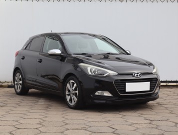 Hyundai i20 , Navi, Klima, Tempomat, Parktronic