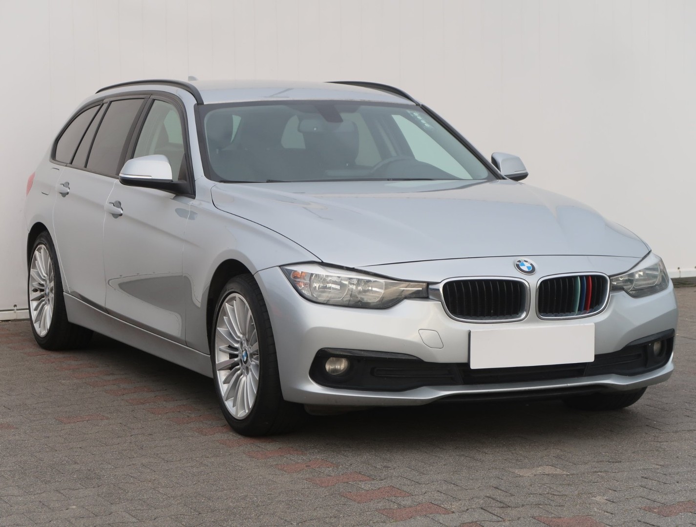 BMW SERIA 3 V (F30/F31/F34) BMW SERIA 3 , Automat, Navi, Klimatronic, Tempomat, Parktronic