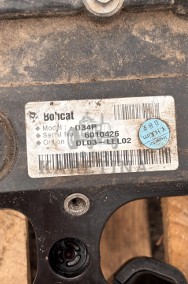 Doosan Bobcat D34P Pokrywa Zaworów CZĘŚCI-2