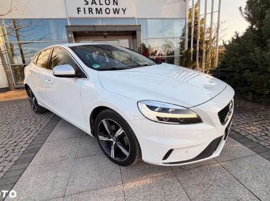 Volvo V40 II-1