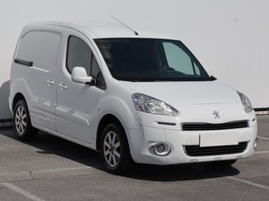 Peugeot Partner II , L1H1, 3m3, 3 Miejsca, 2 EU palet-1