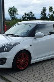Suzuki Swift V 1,6- 136 PS/6 biegów/Ksenon/Alufelgi/Klimatronik/Podgrzewane fotele-2