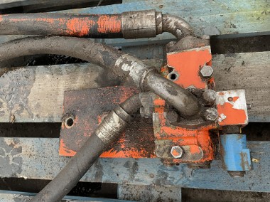 ZF 4PW45H1 Zettelmayer Volvo - skrzynia biegów - rozdzielacz hydrauliczny PUV07V7-1