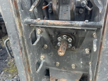 Claas arion 410-430 prowadnica zaczepu transportowego-1