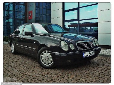 Mercedes-Benz Klasa E W210 Avangarde Lift Skóra Navi Xseno 100% Serwis Gwarancji Bezwypadkowy.-1