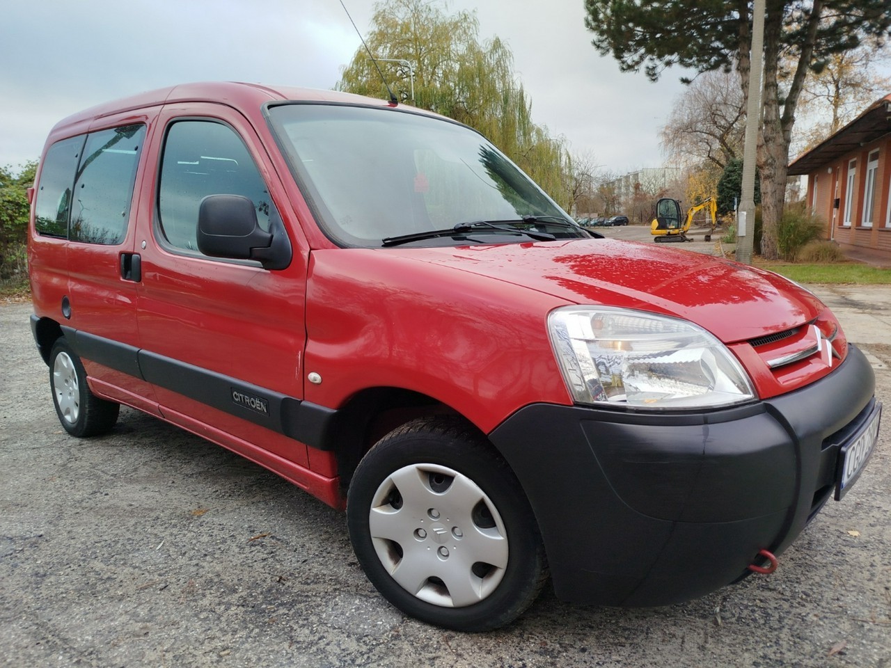 Citroen Berlingo II zarejestrowany 2009 r 5 osobowy wsiadac i jezdzic