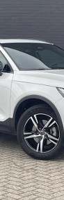 Volvo XC40 B4 Plus Dark 2.0 B4 Plus Dark (197 KM) Kamera o zasięgu 360-3