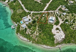 Dom Green Turtle Cay