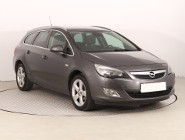 Opel Astra J , Klimatronic, Tempomat, Parktronic, Podgrzewane siedzienia,