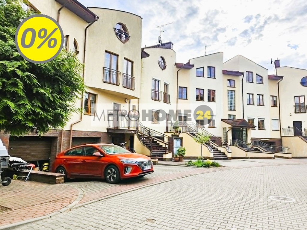 0% Prowizji -Wygodny dom usytuowany na kameralnym osiedlu blisko Lasu Kabackiego
