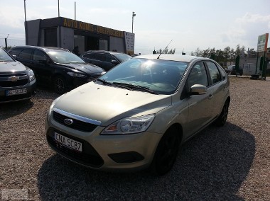 Ford Focus II 1.6 Trend-1