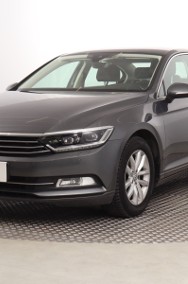 Volkswagen Passat B8 , Salon Polska, Navi, Klimatronic, Tempomat, Parktronic-2