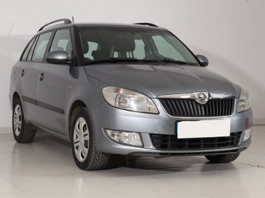 Skoda Fabia II , Salon Polska, Serwis ASO, VAT 23%, Klima-1