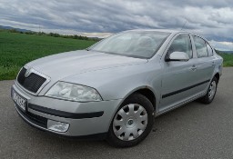Skoda Octavia II 1.6 benzyna 116KM / full serwis / nowe opony / klimatyzacja