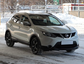 Nissan Qashqai II , Salon Polska, Serwis ASO, VAT 23%, Navi, Klimatronic,