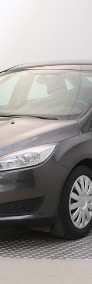 Ford Focus III , Salon Polska, Klima, Parktronic-3