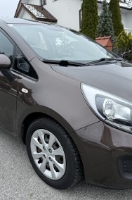 Klima, bluetooth, dwa komplety kół-2