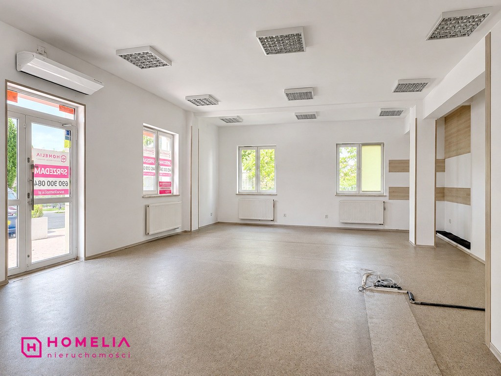 lokal handlowy, usługowy na sprzedaż