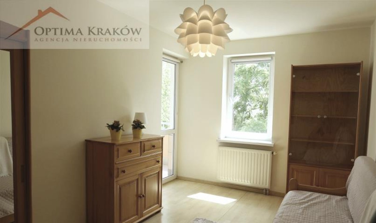 2 pok./50 m2/duży balkon/ Kuźnicy Kołłątajowskiej/2001