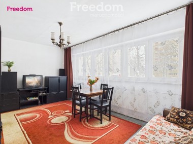 <p>3 pokoje na Mokotowie, ul. Jadźwingów, do remontu</p>-1