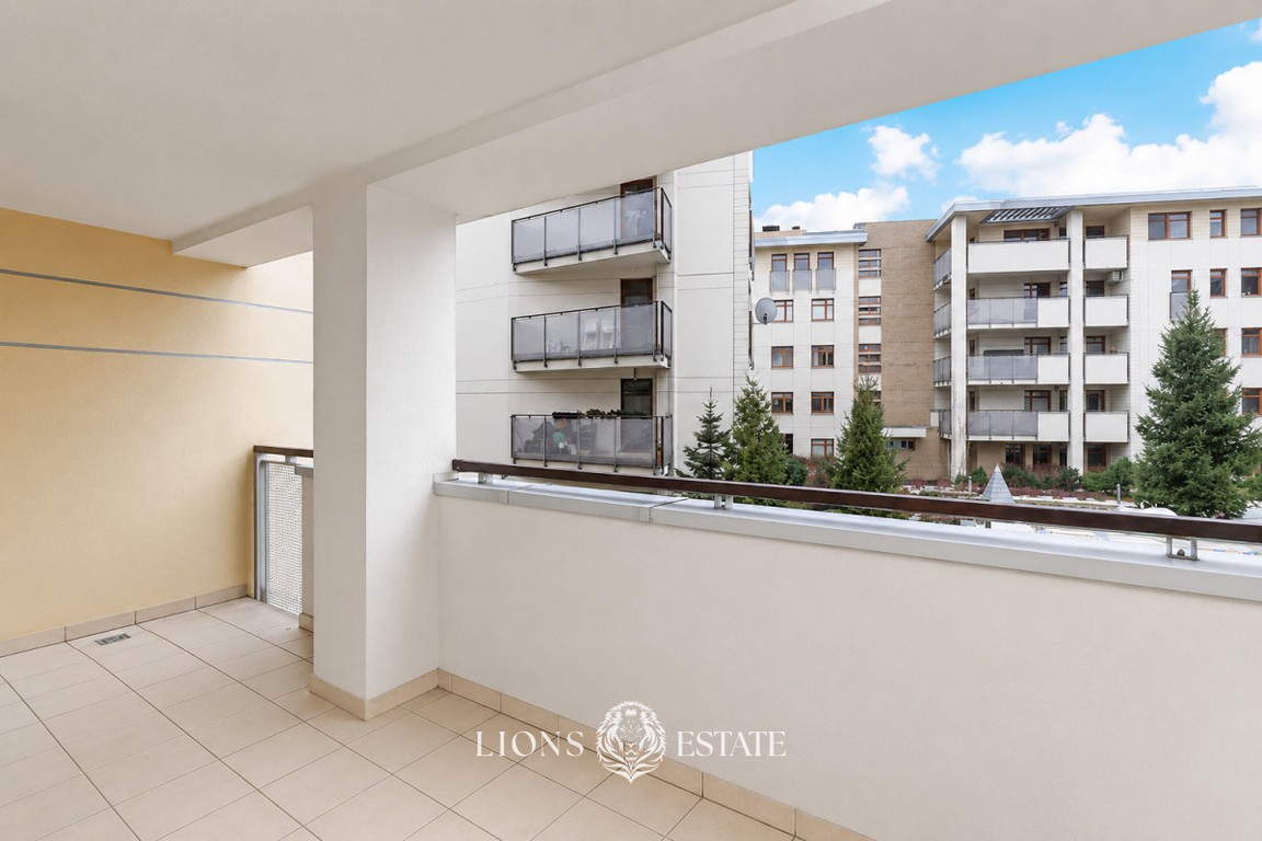 Wilanów | 76 m² | 3 pokoje | 2 balkony | garaż - Więcej